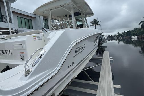 Boston-whaler 380-OUTRAGE image