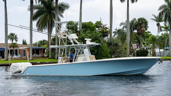SeaVee 390