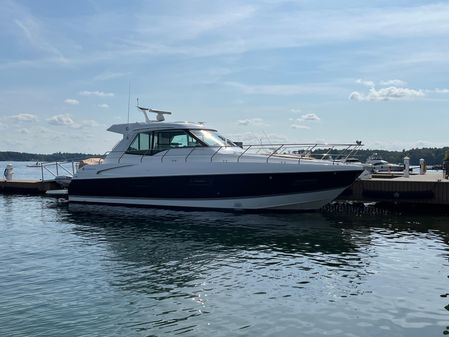 Cruisers Yachts 48 Cantius image