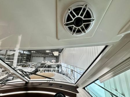 Cruisers Yachts 48 Cantius image