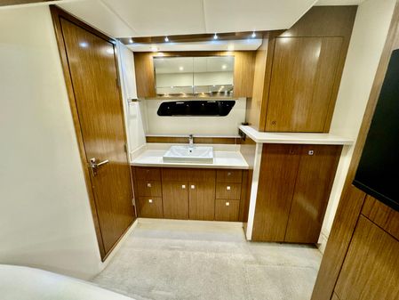 Cruisers Yachts 48 Cantius image