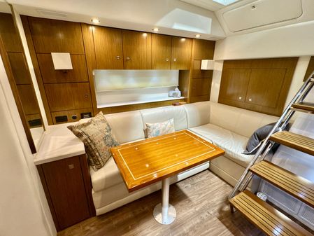 Cruisers Yachts 48 Cantius image