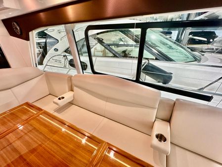 Cruisers Yachts 48 Cantius image