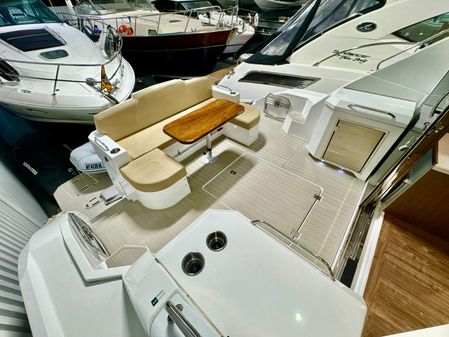 Cruisers Yachts 48 Cantius image