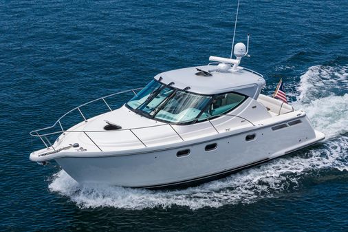 Tiara Yachts 3500 Sovran LE image