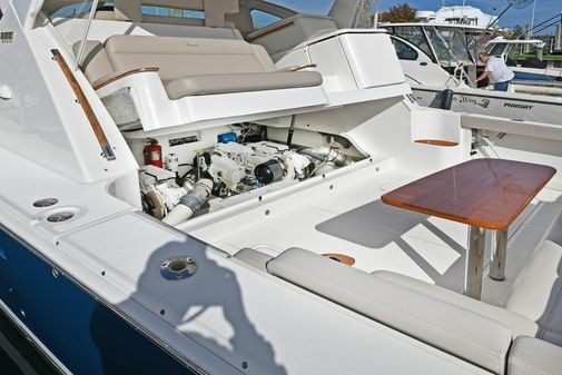 Tiara Yachts 3900 Coronet image