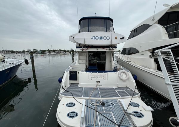 Sea Ray 44 Sedan Bridge image