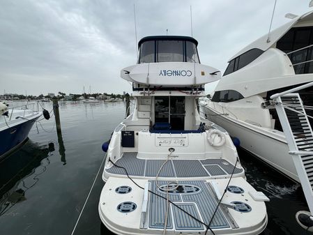 Sea Ray 44 Sedan Bridge image