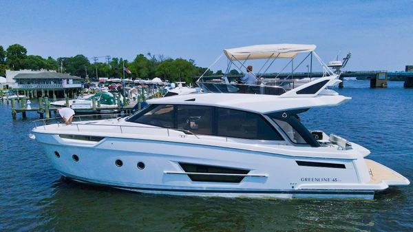 Greenline 45 Fly 