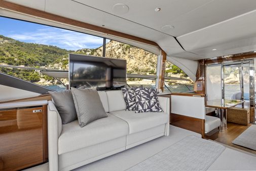 Princess 62 Flybridge image