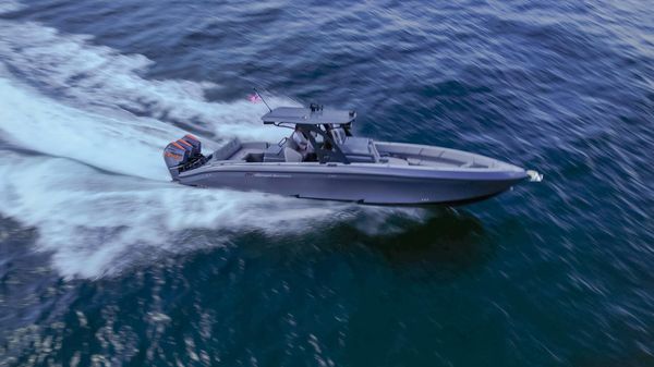 Midnight Express 37' Open