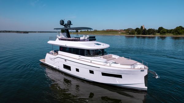 Sirena 58