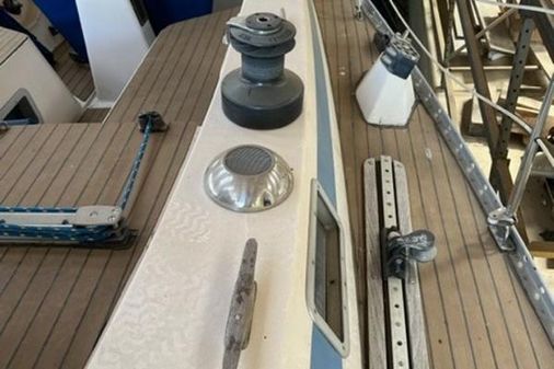 Nautor-swan 371-SLOOP image