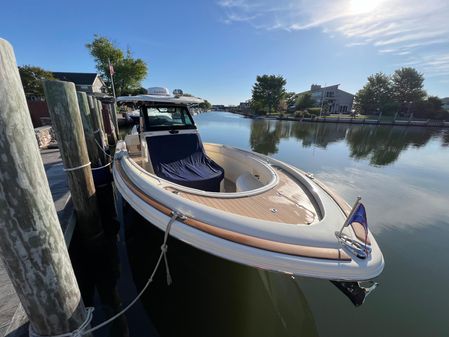 Chris-Craft Catalina 30 image