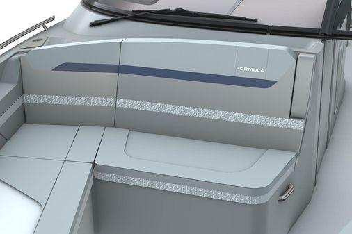 Formula 360 Crossover Bowrider I/O image