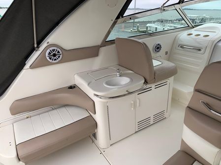 Sea Ray Sundancer 370 image