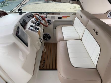 Sea Ray Sundancer 370 image