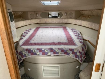 Sea Ray Sundancer 370 image