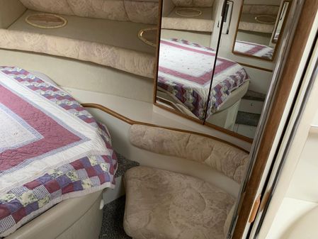 Sea Ray Sundancer 370 image