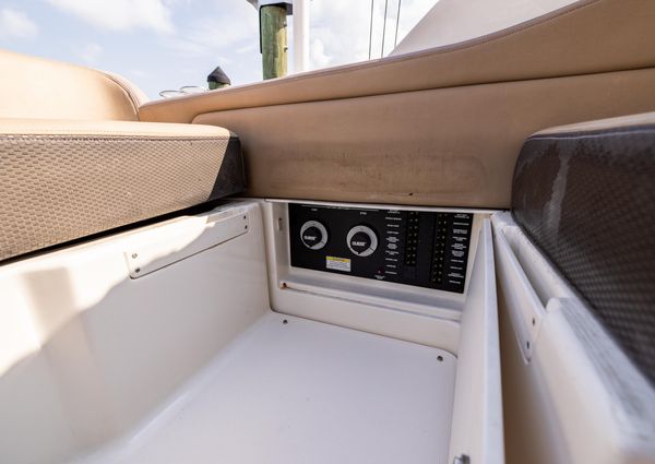 Sea Ray 310 Sundancer image