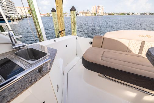 Sea Ray 310 Sundancer image