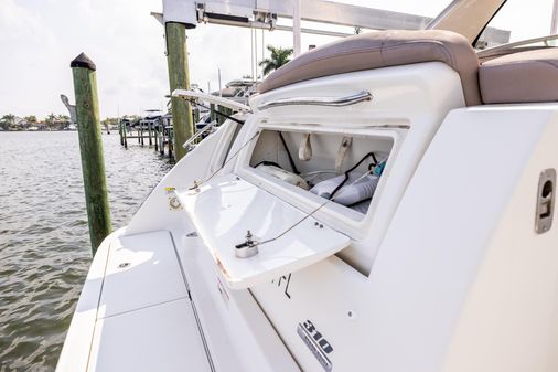 Sea Ray 310 Sundancer image