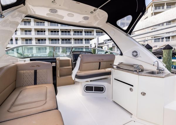 Sea Ray 310 Sundancer image