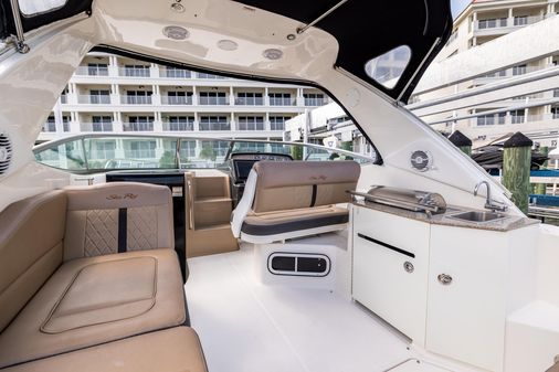 Sea Ray 310 Sundancer image