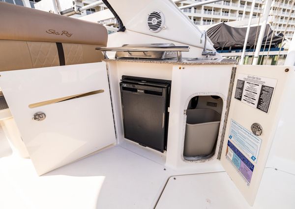 Sea Ray 310 Sundancer image