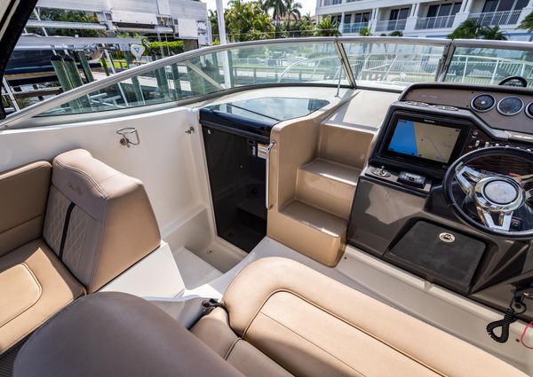 Sea Ray 310 Sundancer image