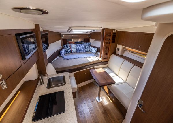 Sea Ray 310 Sundancer image