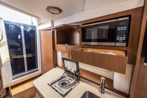 Sea Ray 310 Sundancer image