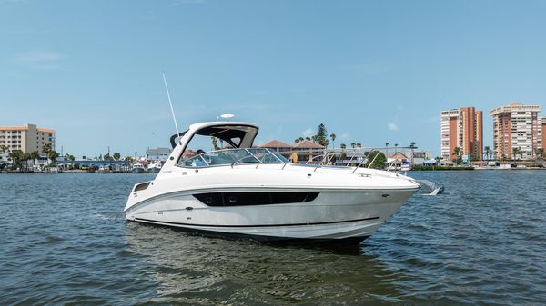 Sea Ray 310 Sundancer image