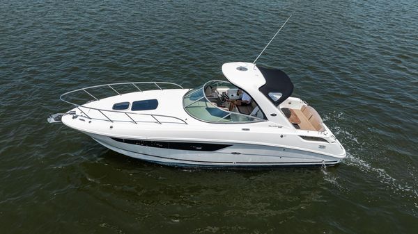 Sea Ray 310 Sundancer image