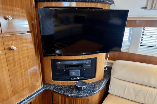 Carver 396 FLYBRIDGE MOTOR YACHT image