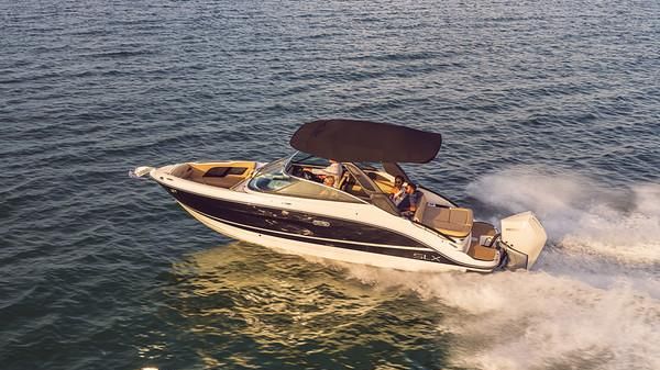 Sea Ray SLX 260 Outboard