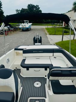 Bayliner VR6-OB image