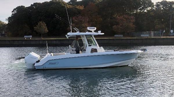 Boston Whaler 250 Outrage 