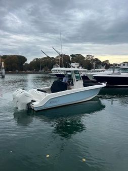 Boston Whaler 250 Outrage image