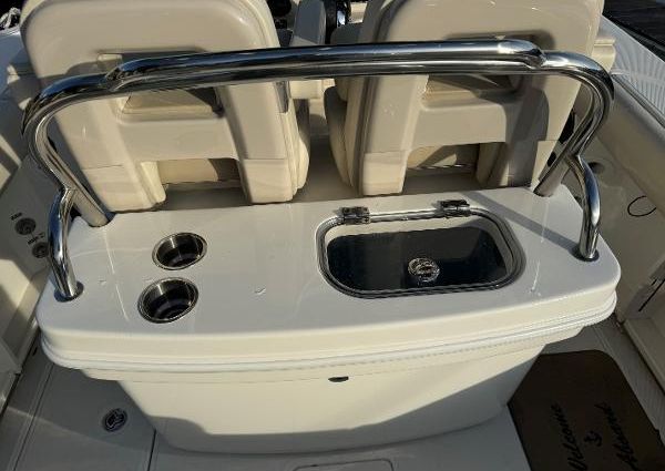 Boston Whaler 250 Outrage image