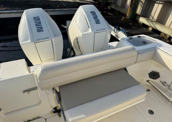 Boston Whaler 250 Outrage image