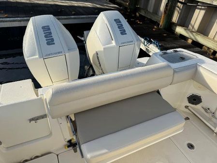 Boston Whaler 250 Outrage image