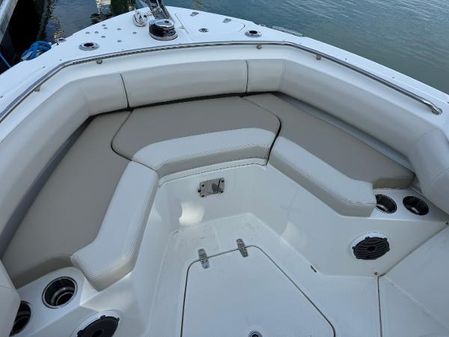 Boston Whaler 250 Outrage image