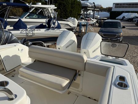 Boston Whaler 250 Outrage image