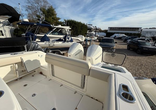 Boston Whaler 250 Outrage image