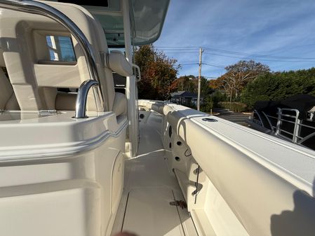 Boston Whaler 250 Outrage image