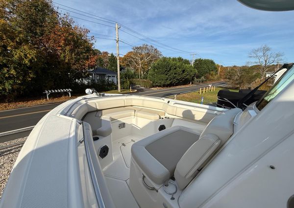 Boston Whaler 250 Outrage image