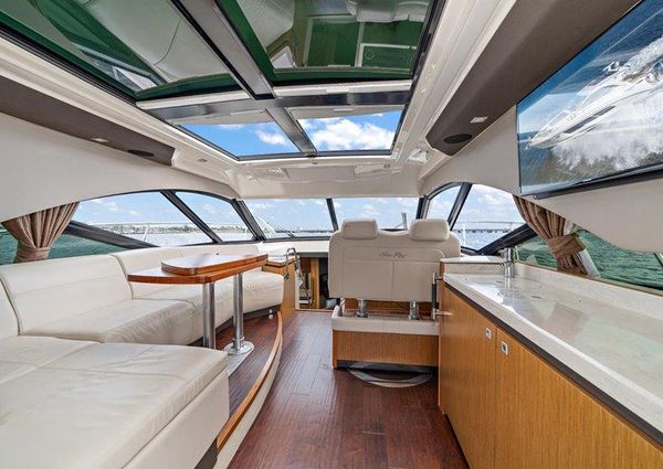 Sea Ray 510 Sundancer image