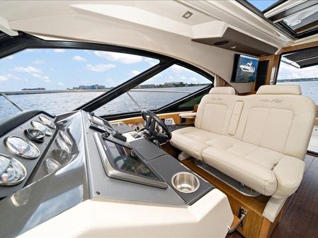 Sea Ray 510 Sundancer image