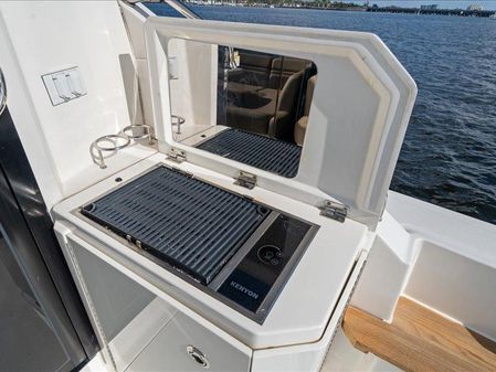 Sea Ray 510 Sundancer image